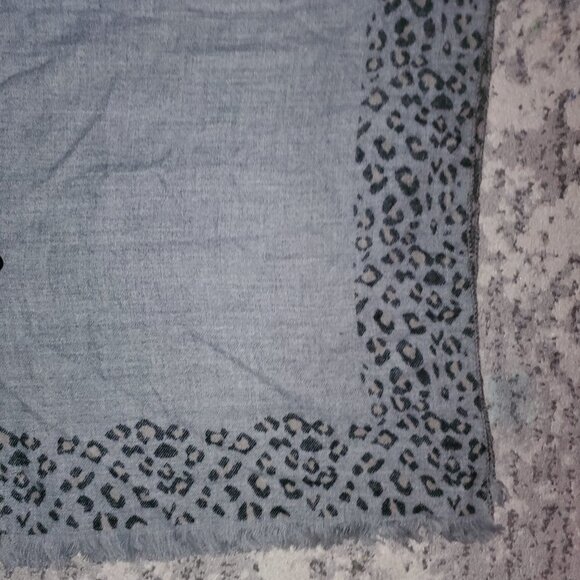 Ellen Tracy Gray Square Cut Sleeveless Overcoat Poncho One Size - Picture 2 of 7